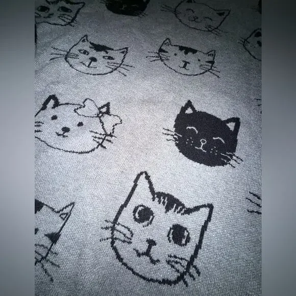 NEW ANTHROPOLOGIE CALLIGRAPHIE GREY SWEATER BLACK CAT FACE PRINT ALL OVER SZ 1X - Picture 4 of 9